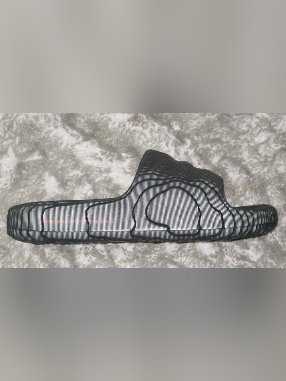 adidas Adilette 22 Slides Slip On Synthetic ~ Black ID4925 | Men's: 9 *NWT - Picture 3 of 6